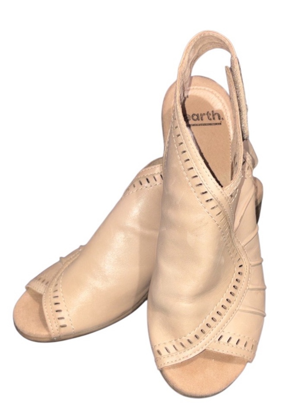 Earth Origins Nude/Tan Leather Slingback Peep-Toe Sandals